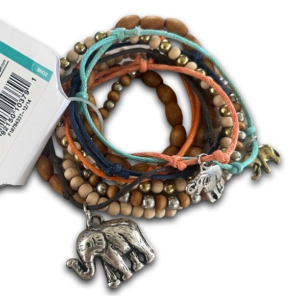 NWT Bracelet grouping with elephant charms - Picture 1 of 2